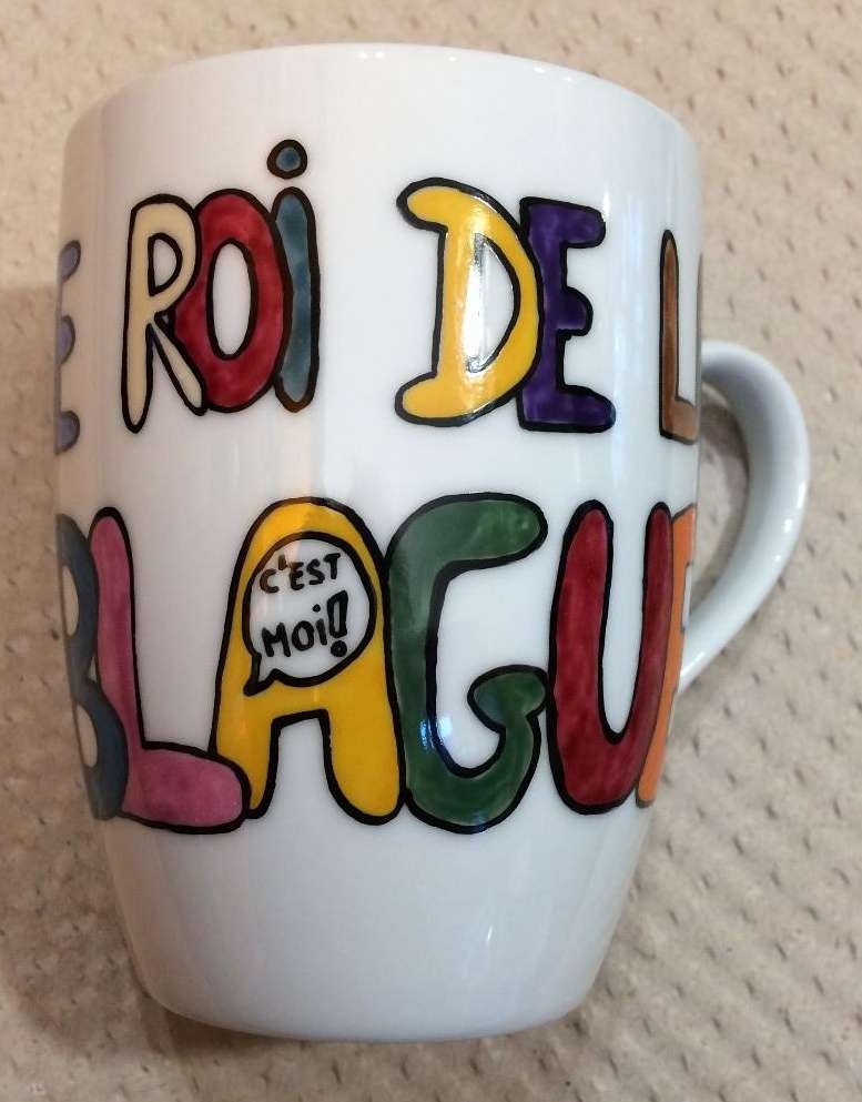 Mug Obus en porcelaine personnalisé par un dessin d'enfant.